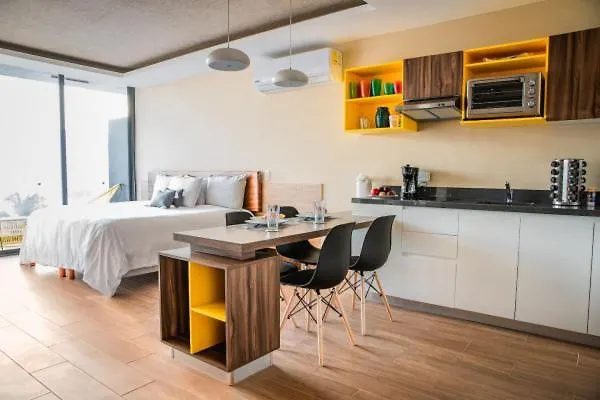 Yellow Condo Плая-дель-Кармен 0*,
