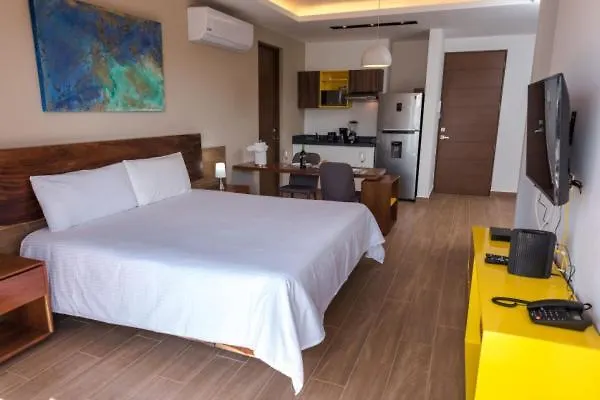 Apartment Yellow Condo Playa del Carmen
