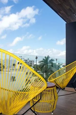 Yellow Condo Playa del Carmen Apartment