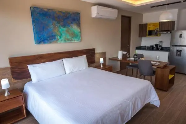 Yellow Condo Playa del Carmen