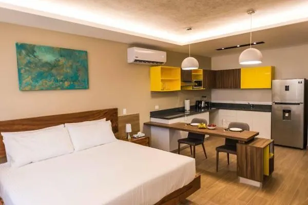 Apartment Yellow Condo Playa del Carmen