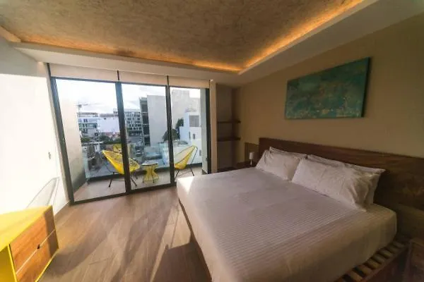 Yellow Condo Playa del Carmen Apartment