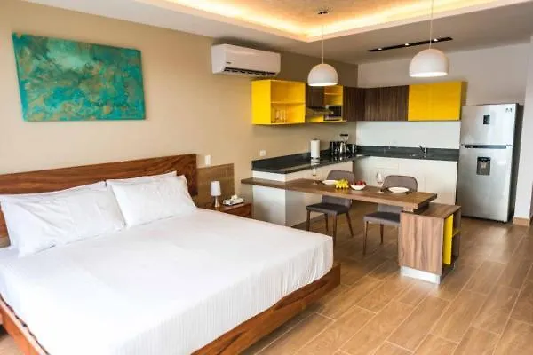 Yellow Condo Playa del Carmen 0*,